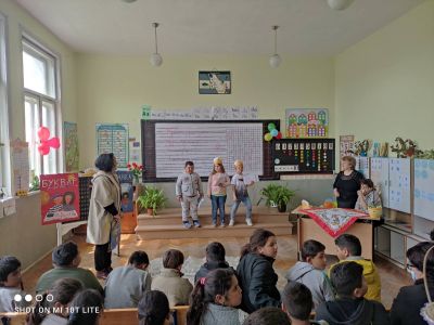 Празника на буквите - ОУ Христо Ботев - Паничери